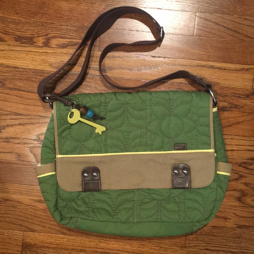 Fossil Key-Per Quilted Messenger Bag